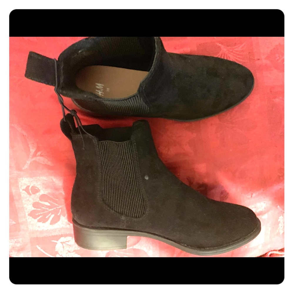 Casual Chelsea Boots